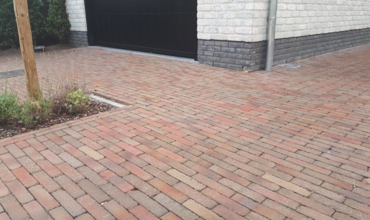 KLEIKLINKER HASSELT WF60 GLAD BEZAND - GETROMMELD