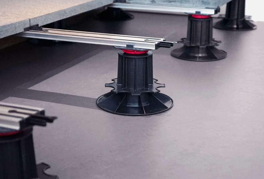 SOLIDOR STRUCTUSOL - 2,4M - ALU LIGGER VOOR TEGELS