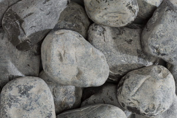 BEACH PEBBLES BLACK 60/100 (C12)